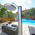 877-3 Bibinje