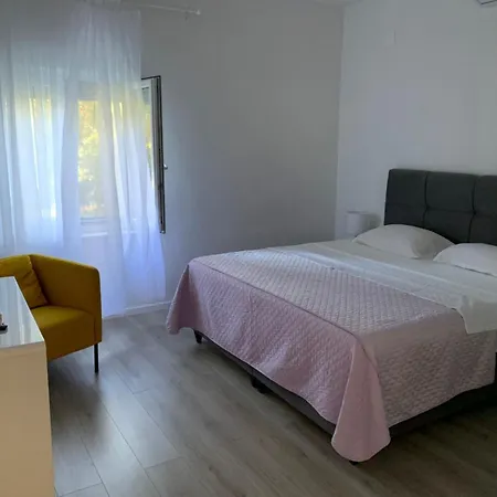 Appartamento 877-3 *