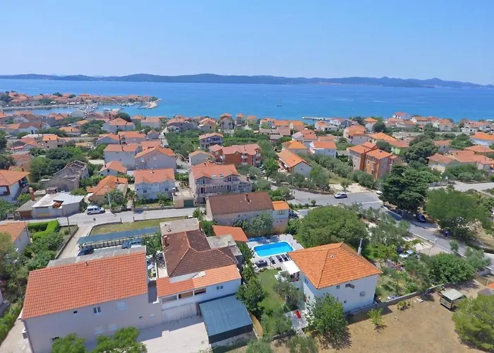877-3 Bibinje